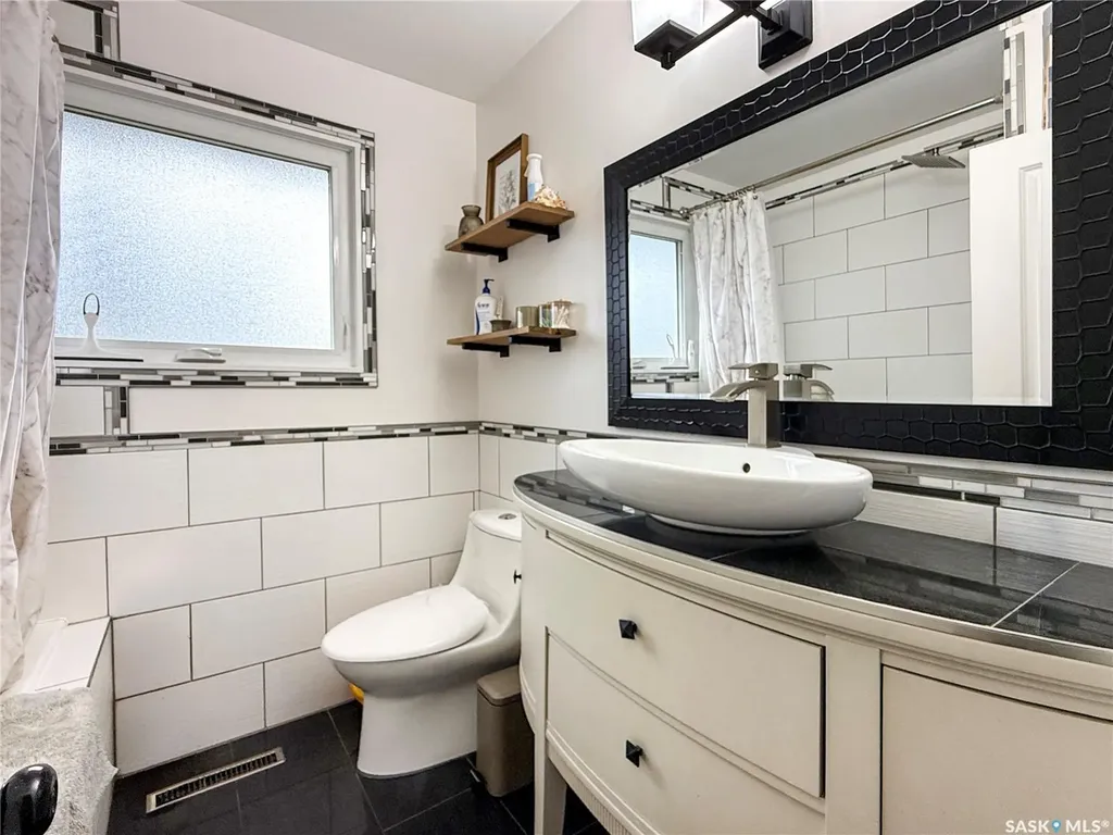 480 3rd Avenue SE Swift Current SK S9H 3K8