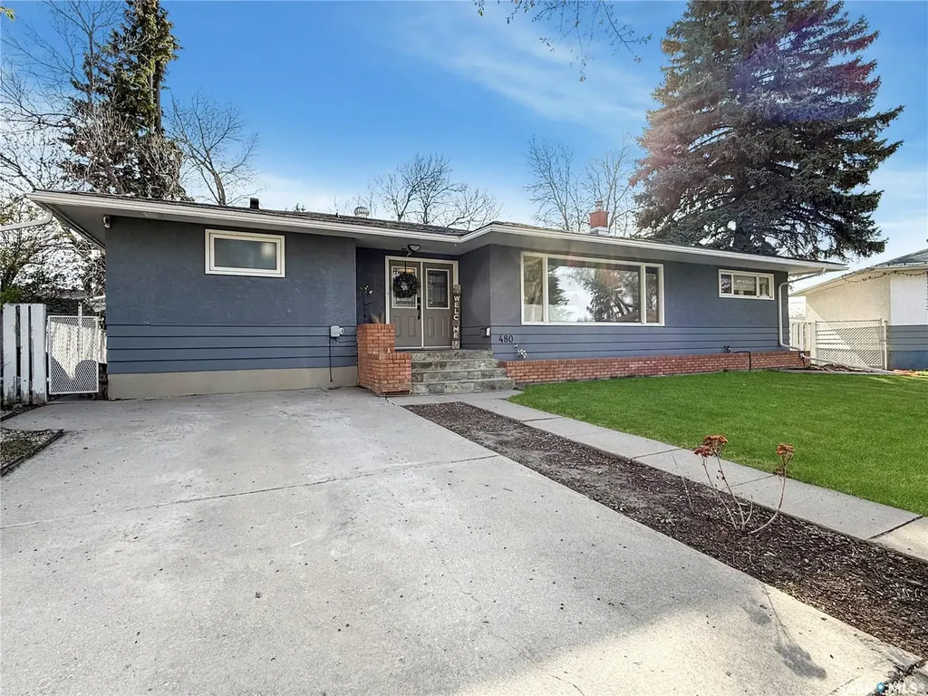 480 3rd Avenue SE Swift Current SK S9H 3K8