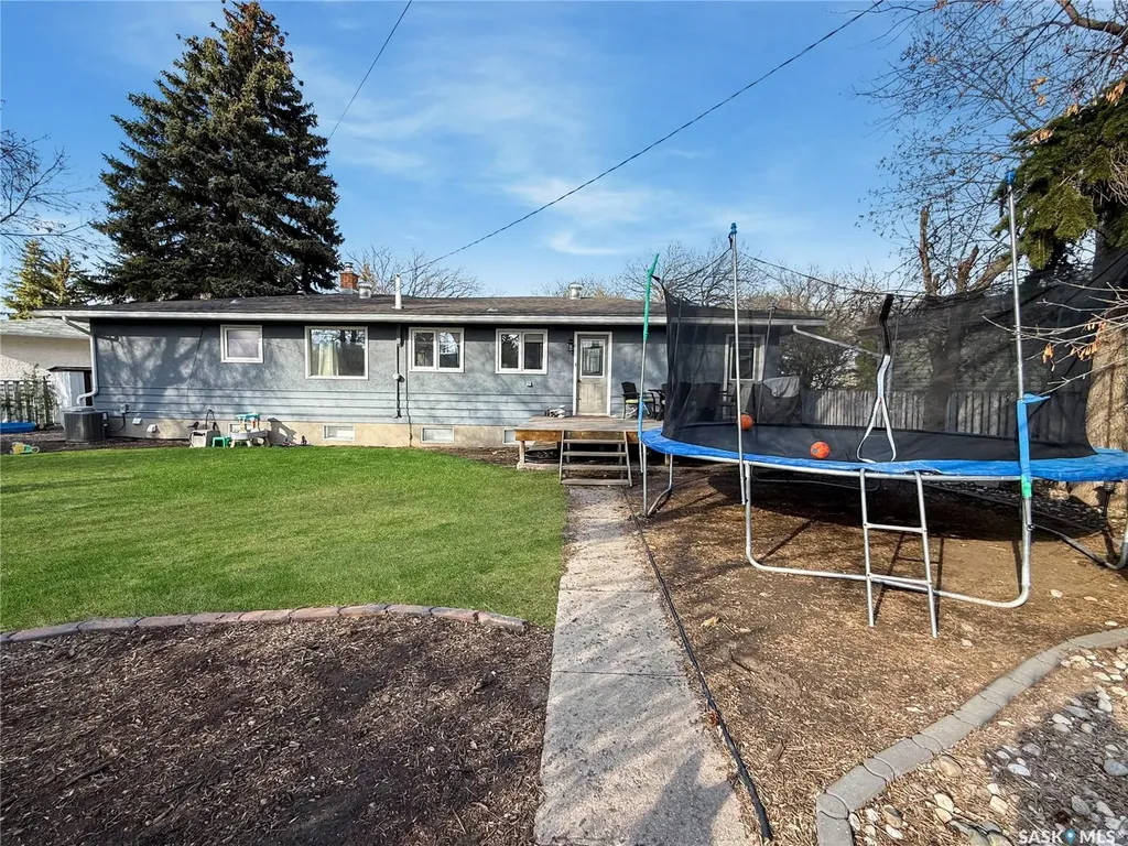 480 3rd Avenue SE Swift Current SK S9H 3K8
