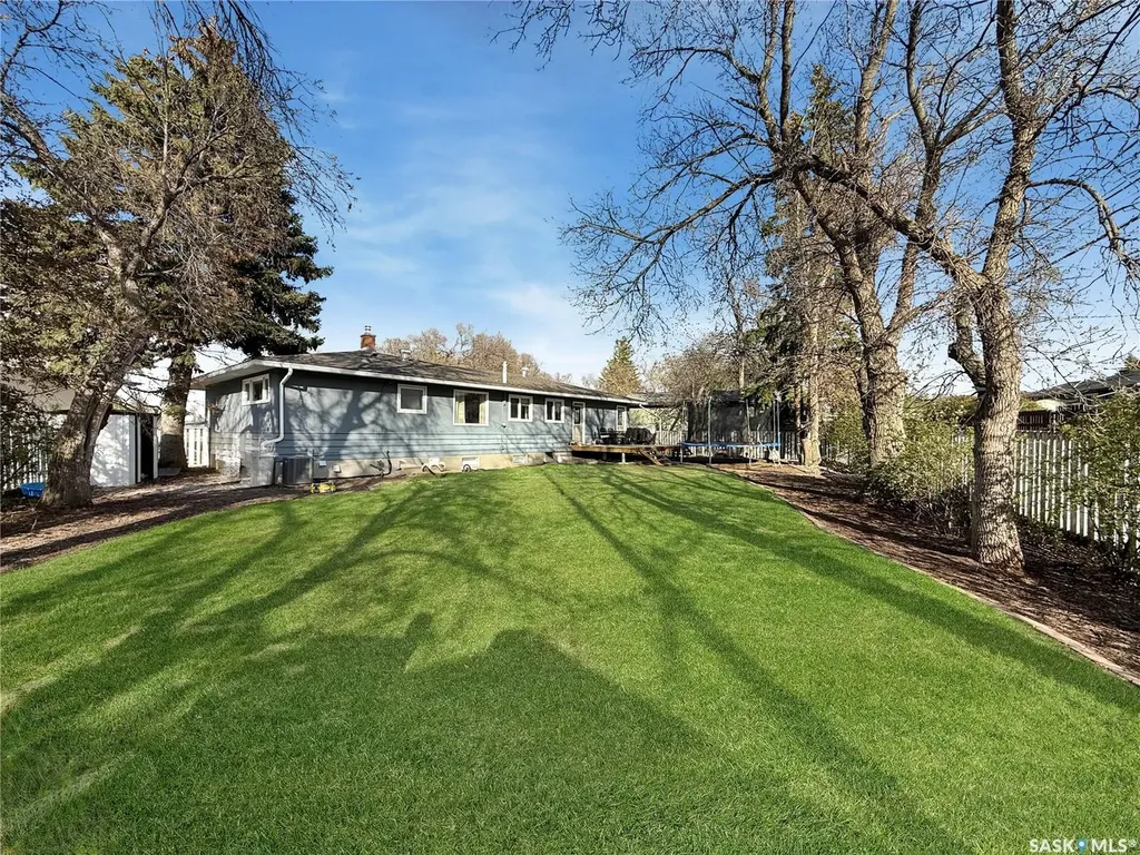 480 3rd Avenue SE Swift Current SK S9H 3K8