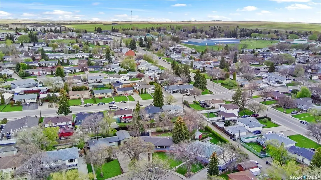 480 3rd Avenue SE Swift Current SK S9H 3K8