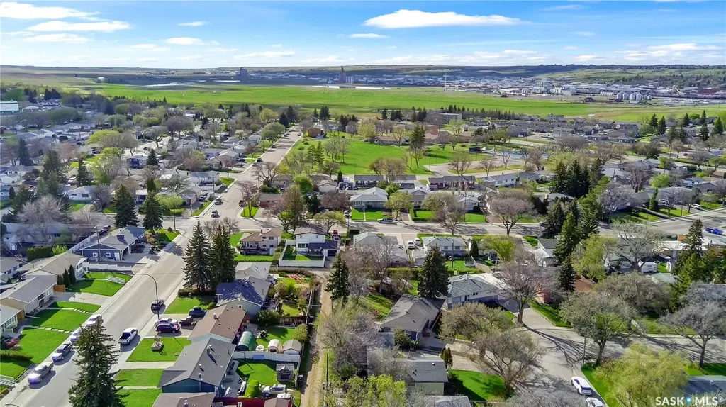 480 3rd Avenue SE Swift Current SK S9H 3K8