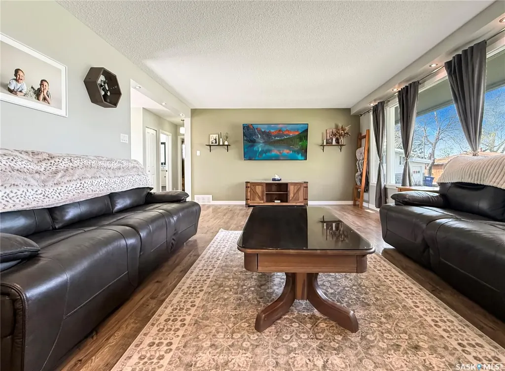 480 3rd Avenue SE Swift Current SK S9H 3K8