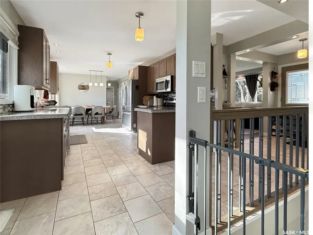 480 3rd Avenue SE Swift Current SK S9H 3K8
