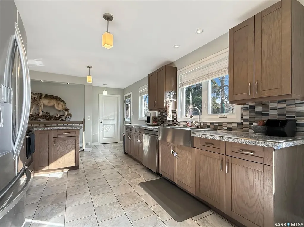 480 3rd Avenue SE Swift Current SK S9H 3K8