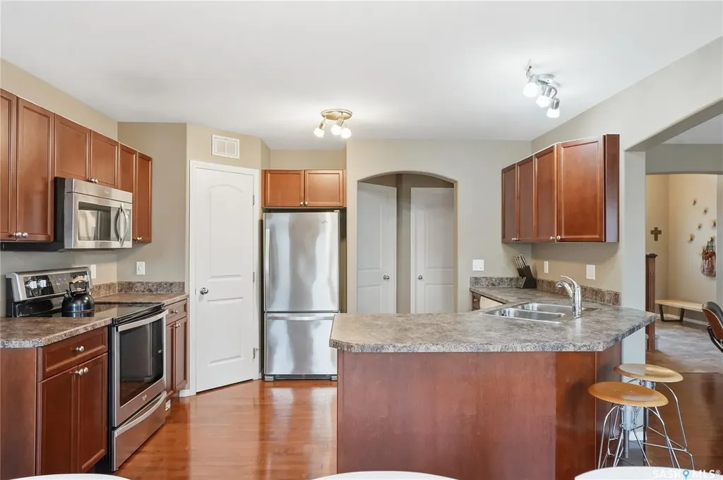 238 Stepney Crescent Saskatoon SK S7T 0A1