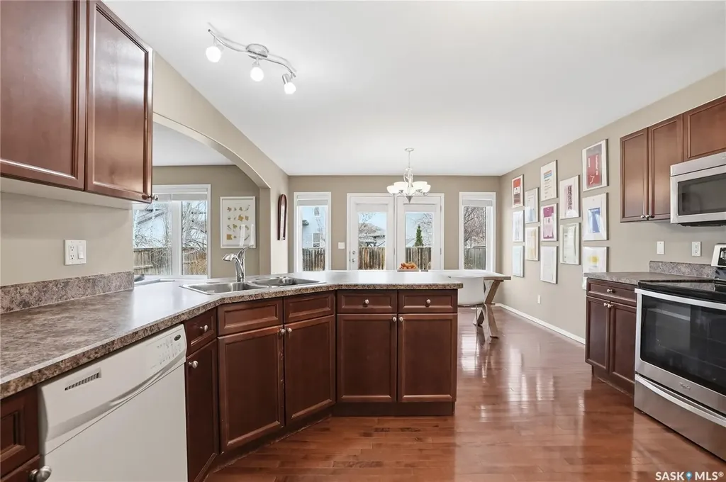 238 Stepney Crescent Saskatoon SK S7T 0A1