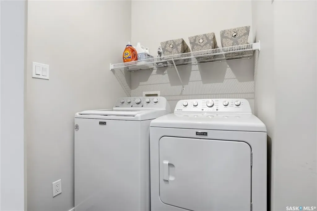 3283 Thames Crescent E Regina SK S4V 2Y1