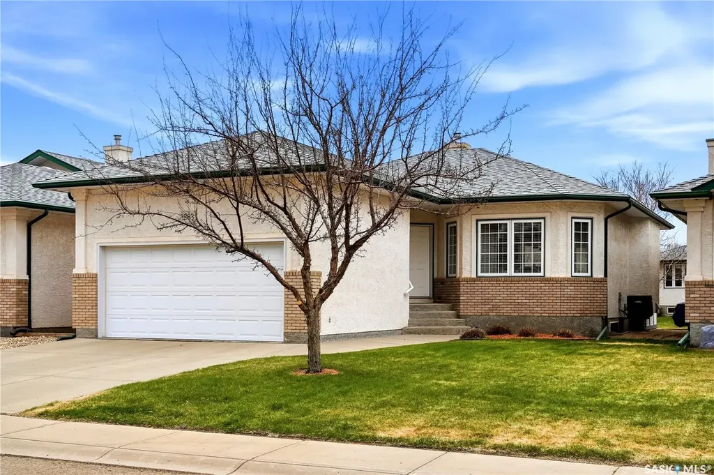3283 Thames Crescent E Regina SK S4V 2Y1