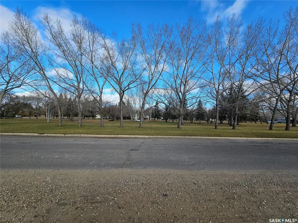 132 6th Avenue E Unity SK S0K 4L0