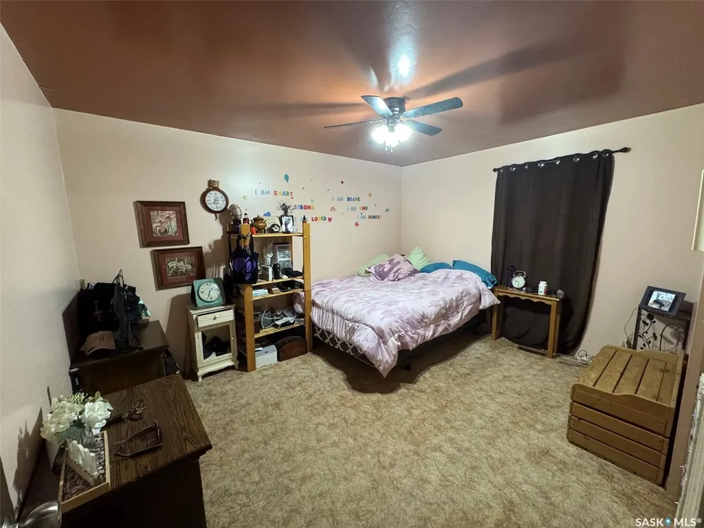 702 Second Street Estevan SK S4A 2B3