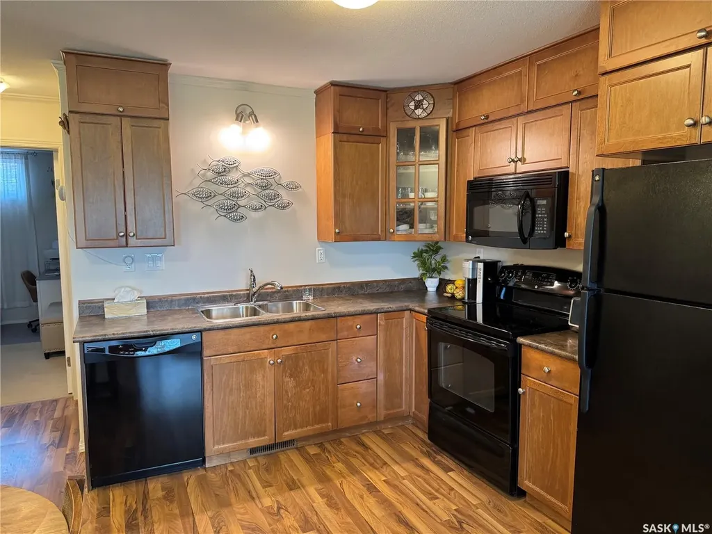 1022 Hampton Circle Saskatoon SK S7R 0K3