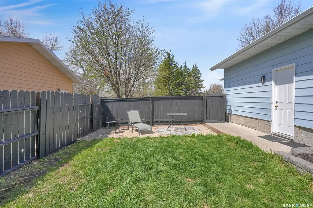23 Hind Street Regina SK S4X 1P9