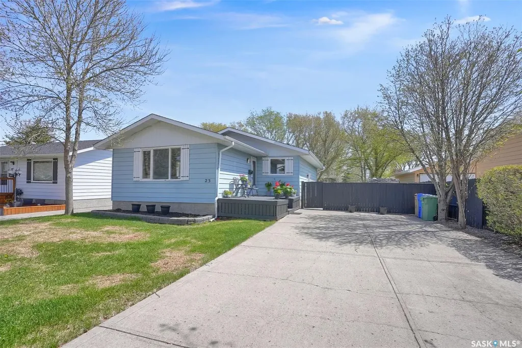 23 Hind Street Regina SK S4X 1P9