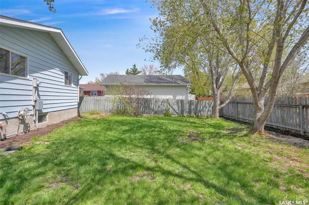 23 Hind Street Regina SK S4X 1P9
