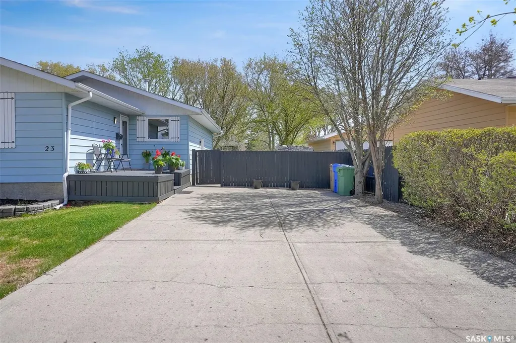 23 Hind Street Regina SK S4X 1P9