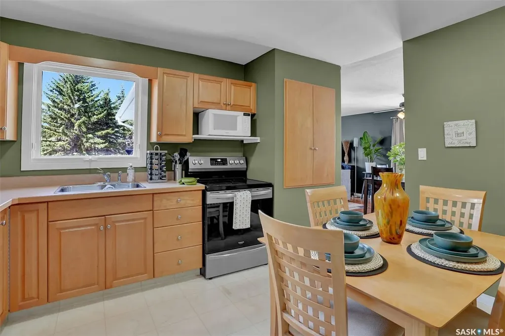 23 Hind Street Regina SK S4X 1P9