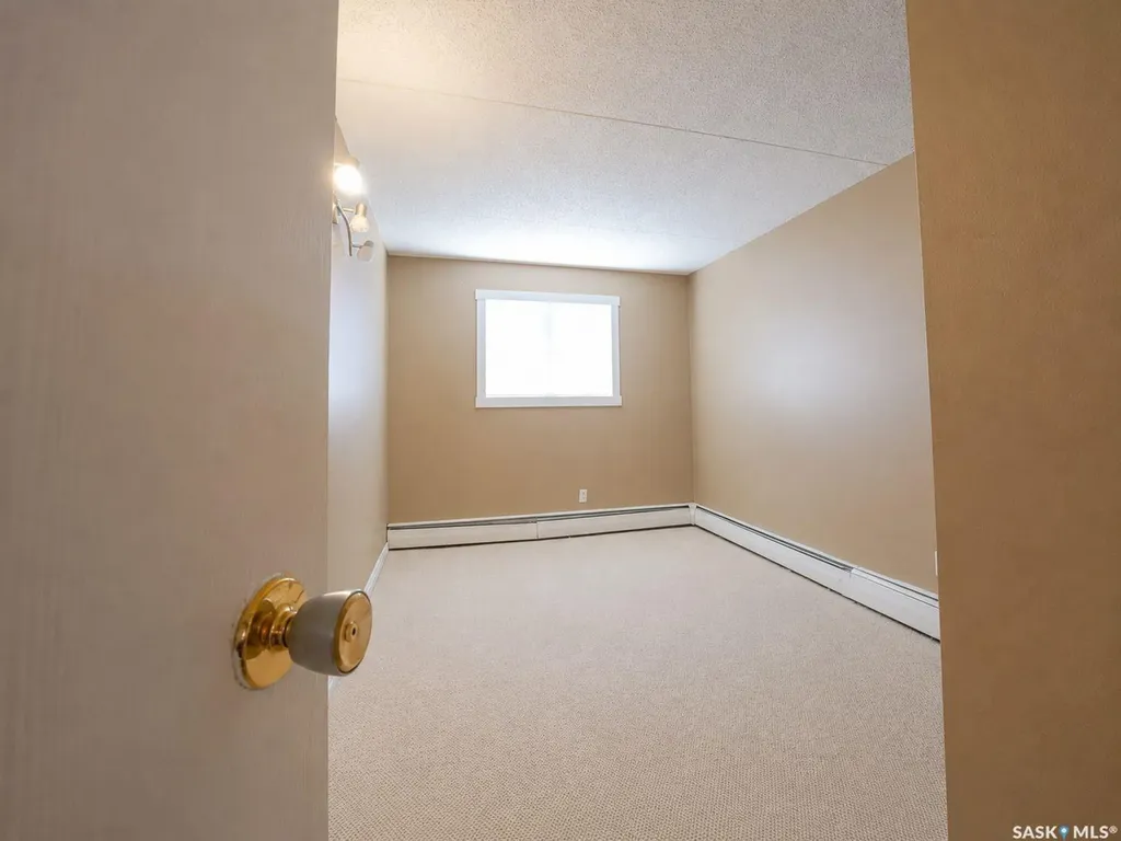 20 Kleisinger Crescent Regina SK S4R 7M3