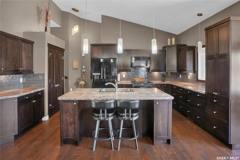 4117 Green Rose Crescent Regina SK S4V 1M6