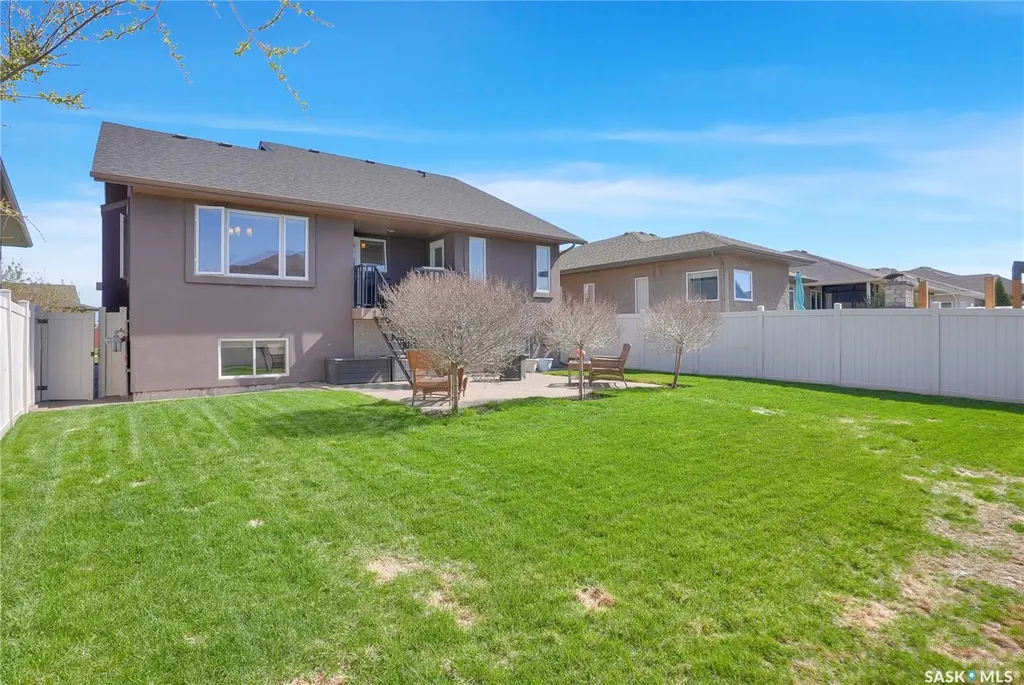 4117 Green Rose Crescent Regina SK S4V 1M6