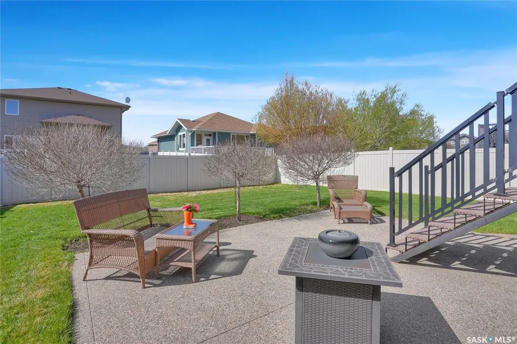 4117 Green Rose Crescent Regina SK S4V 1M6
