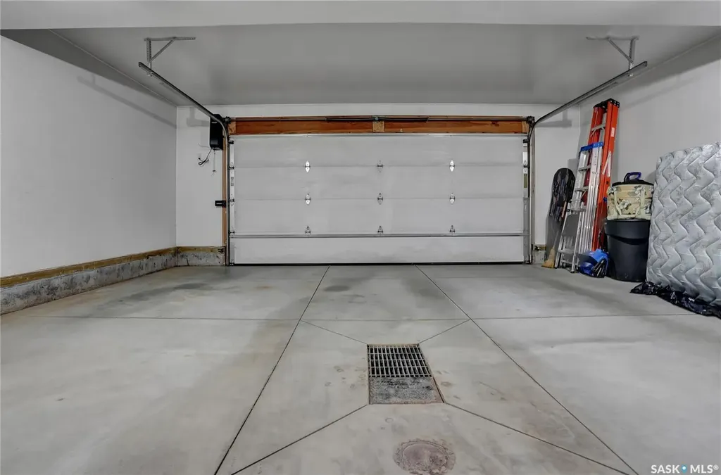 4117 Green Rose Crescent Regina SK S4V 1M6