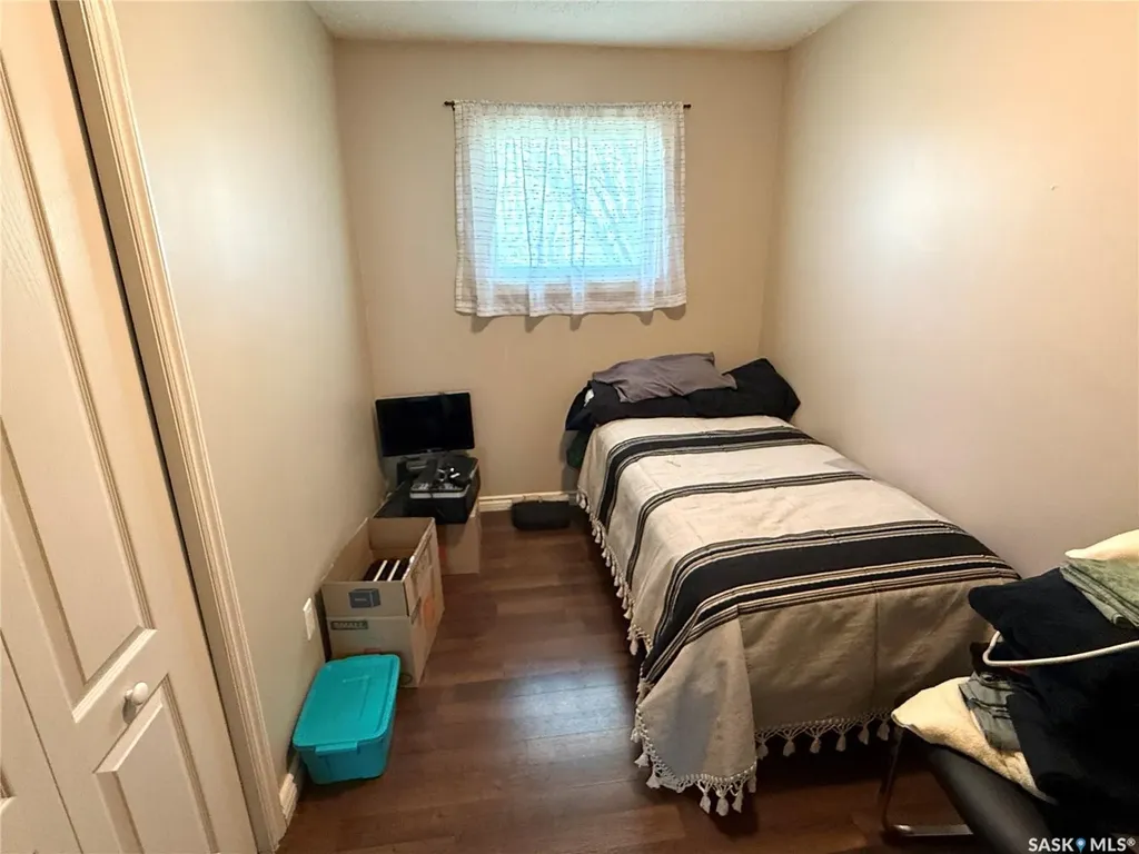 11319 Clark Drive North Battleford SK S9A 3P5