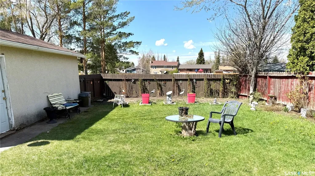 11319 Clark Drive North Battleford SK S9A 3P5