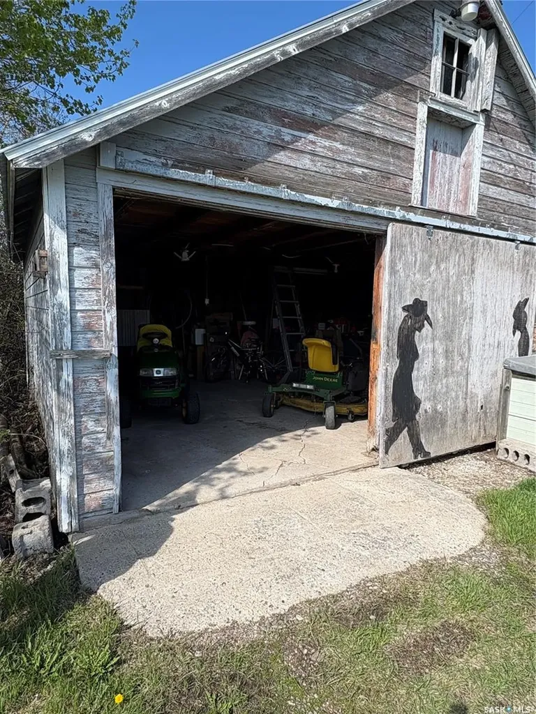 Rural Address Antler Rm No. 61 SK S0C 2H0