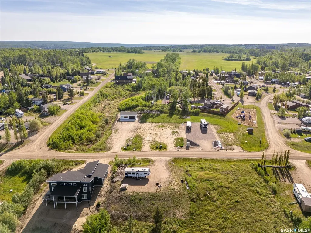 915 Diamond Willow Drive Beaver River Rm No. 622 SK S0M 1A0