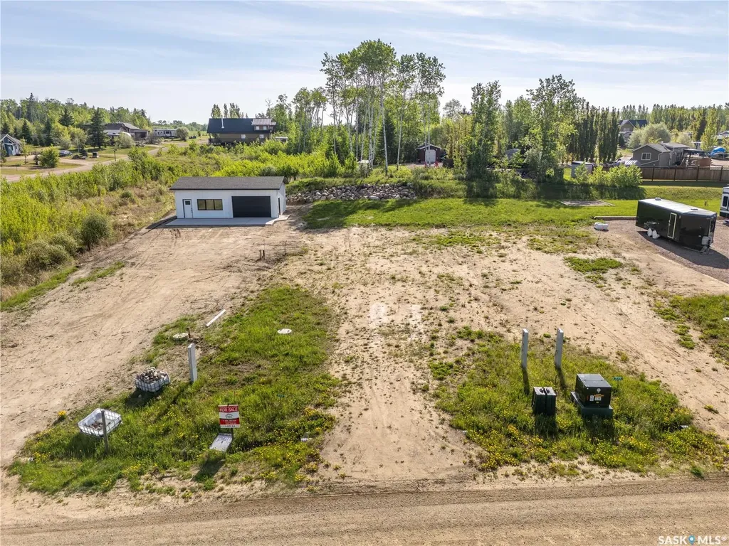 915 Diamond Willow Drive Beaver River Rm No. 622 SK S0M 1A0