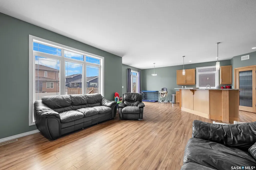 1640 Maple Rose Crescent N Regina SK S4X 0J6