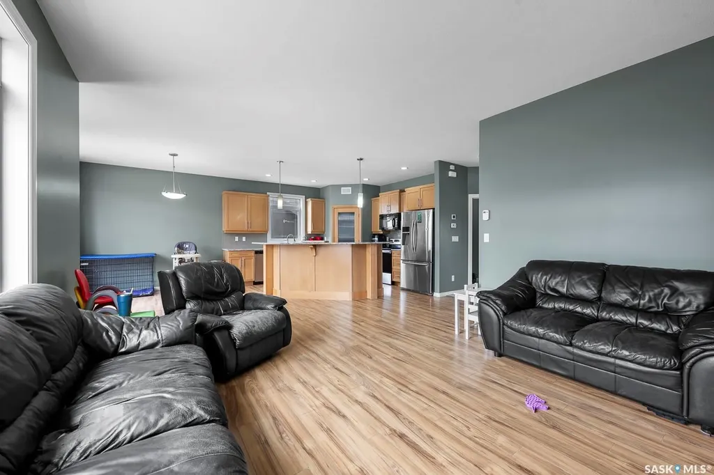 1640 Maple Rose Crescent N Regina SK S4X 0J6
