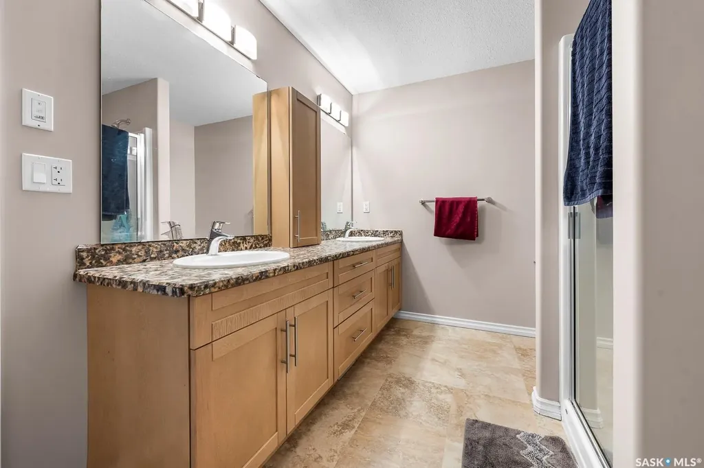 1640 Maple Rose Crescent N Regina SK S4X 0J6