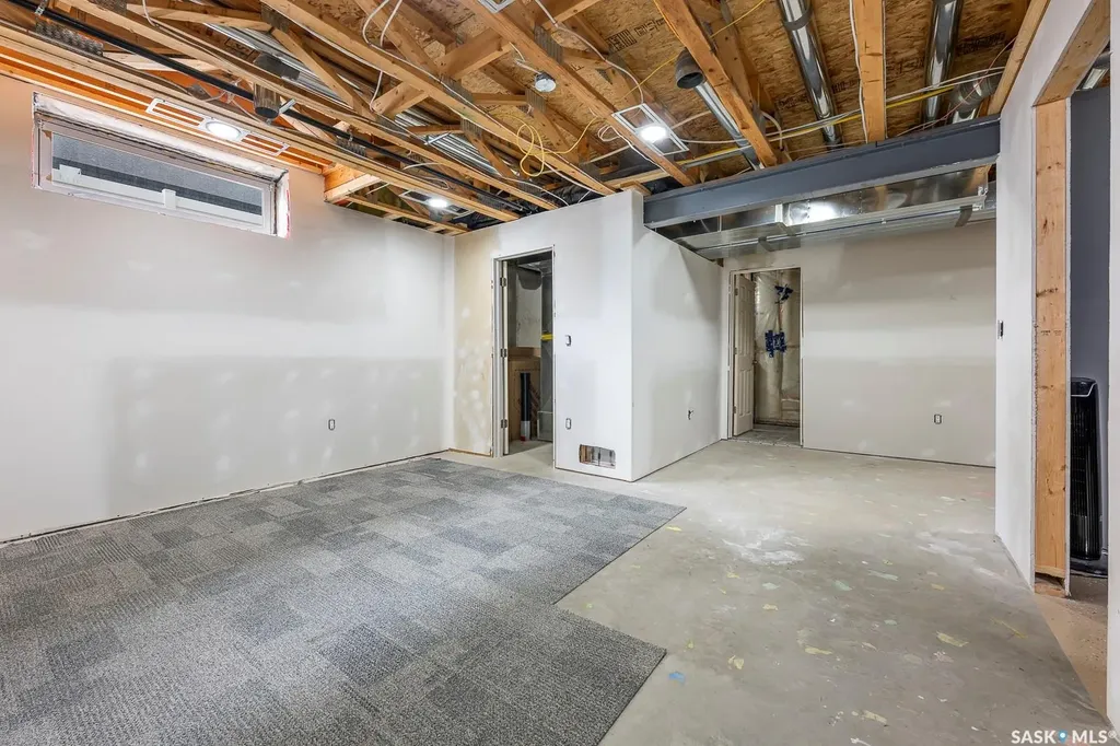 1640 Maple Rose Crescent N Regina SK S4X 0J6
