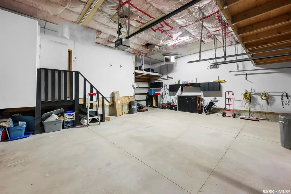 1640 Maple Rose Crescent N Regina SK S4X 0J6