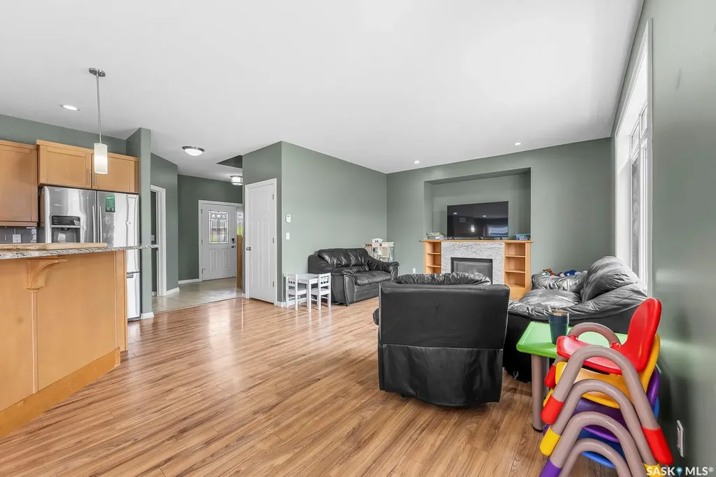 1640 Maple Rose Crescent N Regina SK S4X 0J6