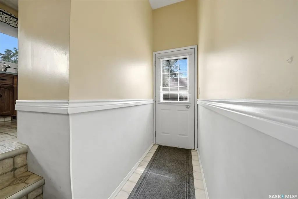 204 1st Avenue Vibank SK S0G 4Y0
