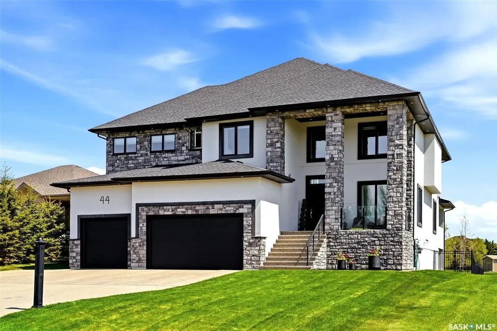 44 Lott Road White City SK S4L 5B1