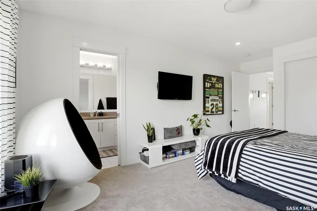 44 Lott Road White City SK S4L 5B1