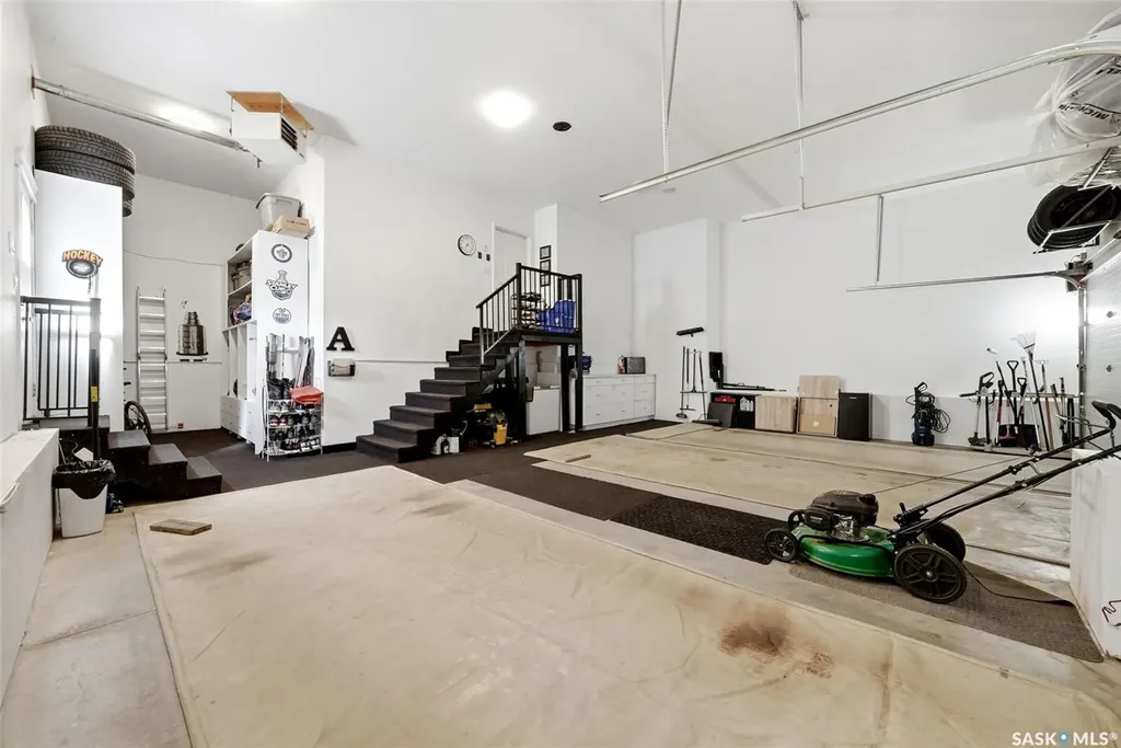 44 Lott Road White City SK S4L 5B1