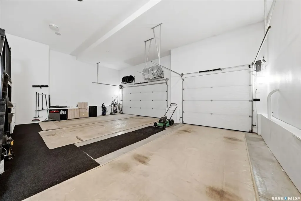 44 Lott Road White City SK S4L 5B1