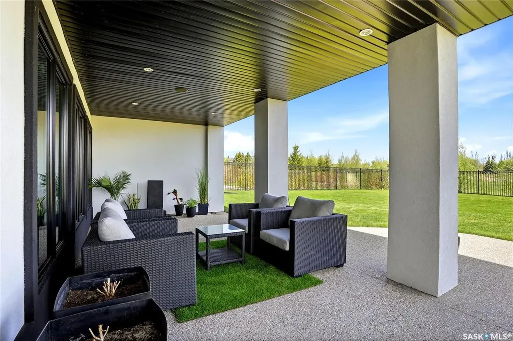 44 Lott Road White City SK S4L 5B1