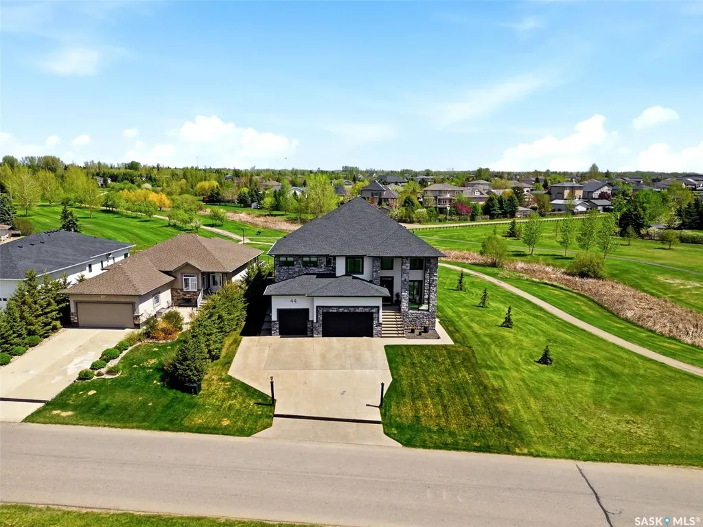 44 Lott Road White City SK S4L 5B1
