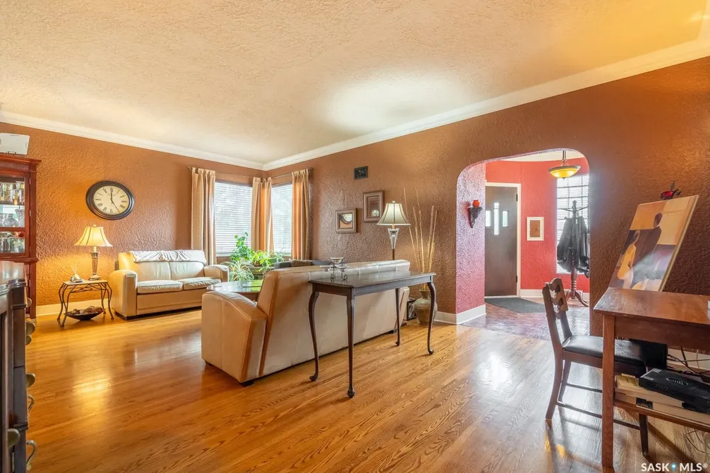 2075 Quebec Street Regina SK S4P 1K1