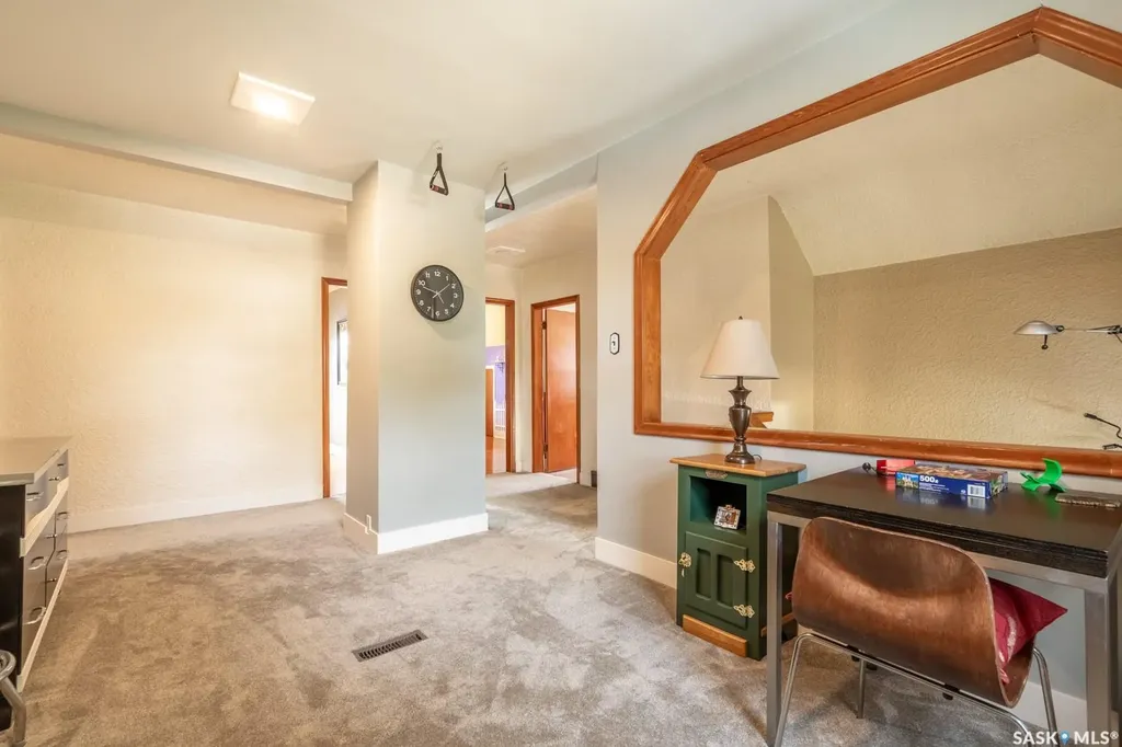 2075 Quebec Street Regina SK S4P 1K1