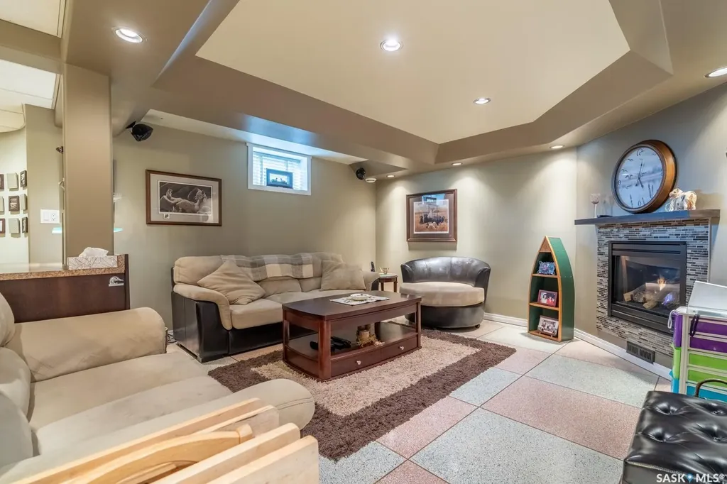 2075 Quebec Street Regina SK S4P 1K1