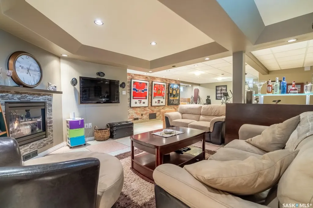 2075 Quebec Street Regina SK S4P 1K1