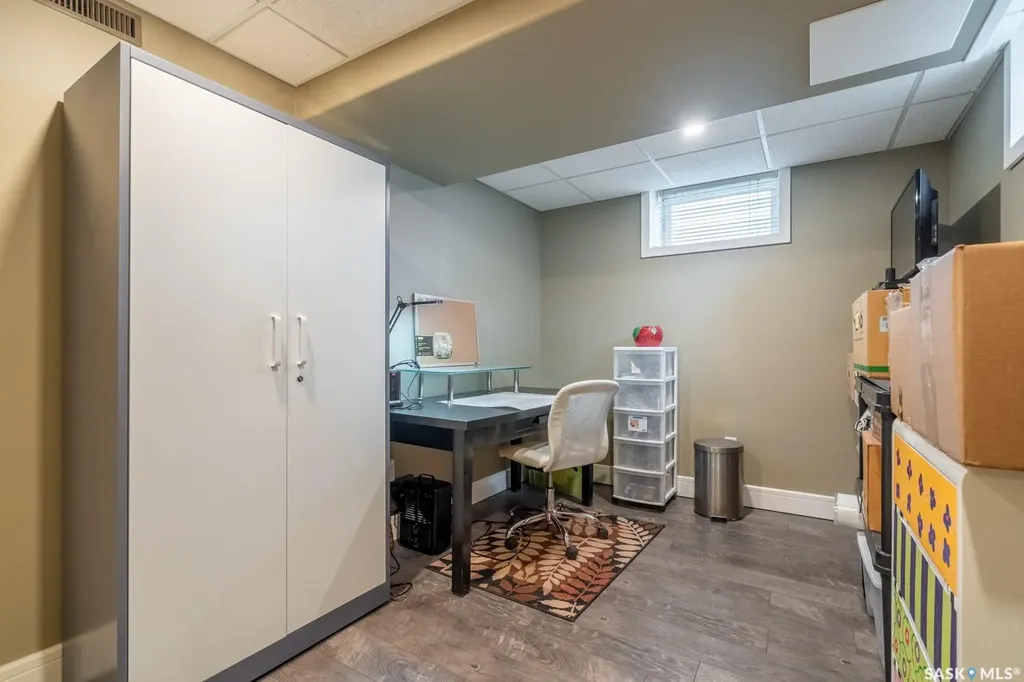 2075 Quebec Street Regina SK S4P 1K1