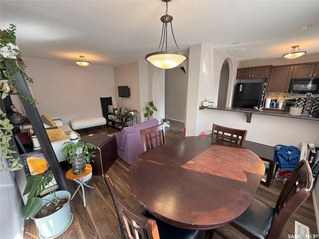 150 Langlois Way Saskatoon SK S7T 0K8